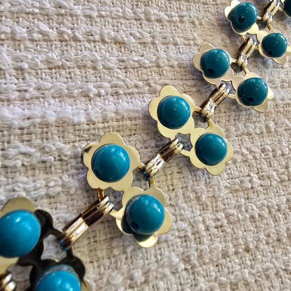 Vintage Silver Flowers with Turquoise Beading Chain Link Belt - Picture 3 of 6